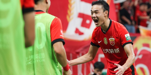 刘若钒：中场时武磊建议我“往里面走”，会一步一步慢慢提高