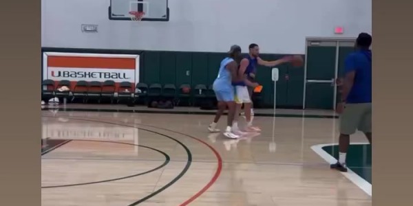 约球方便了！克莱晒和水拉合练视频并喊话普尔：你在哪儿兄弟？