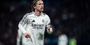 记者：莫德里奇下周初前往米兰体检+签约，然后再去度假