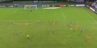 申花2场不胜！3分落后蓉城，2年首次不胜泰山，下轮天王山之战