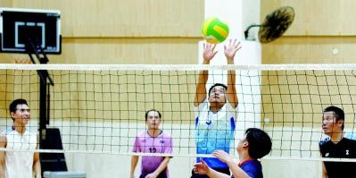 “篮球打到40岁，气排球打到60岁！”